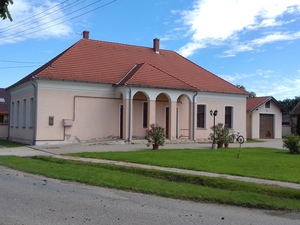 Köszöntő Köszöntő